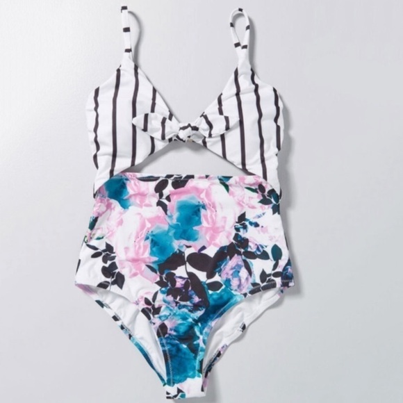 NEW ModCloth Sienna Striped Floral Tie Front One Piece Swimsuit - Picture 2 of 8